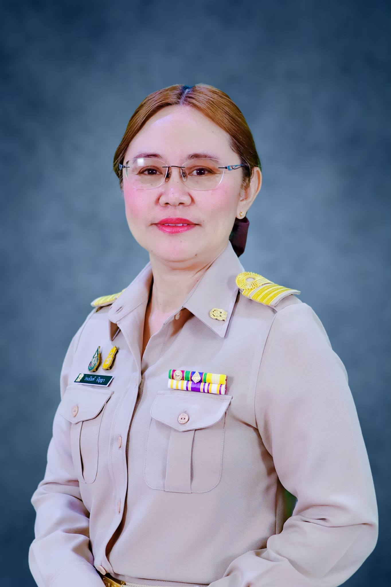 นางธนนันท์ ปัญญา